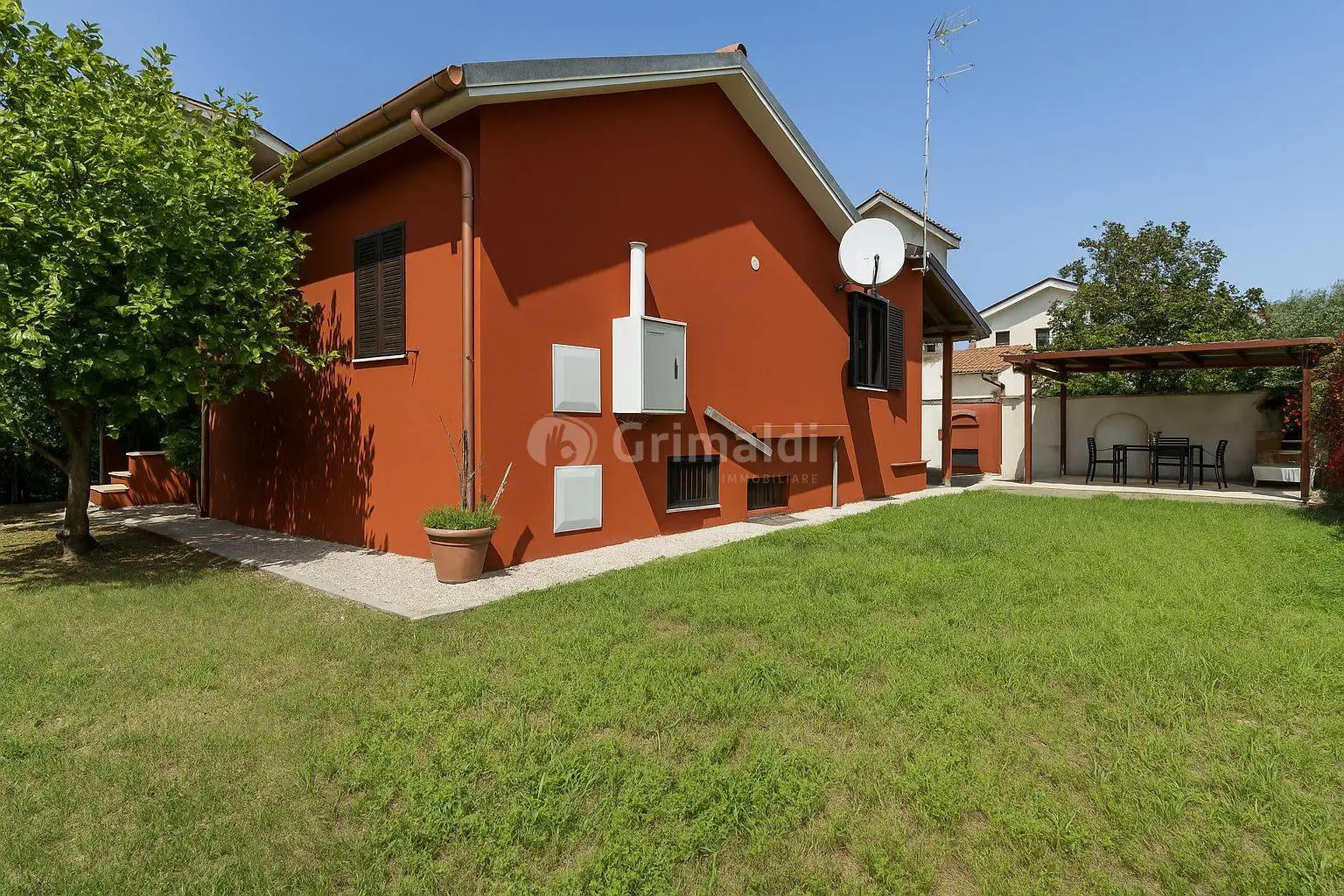 Villa in vendita a Nettuno