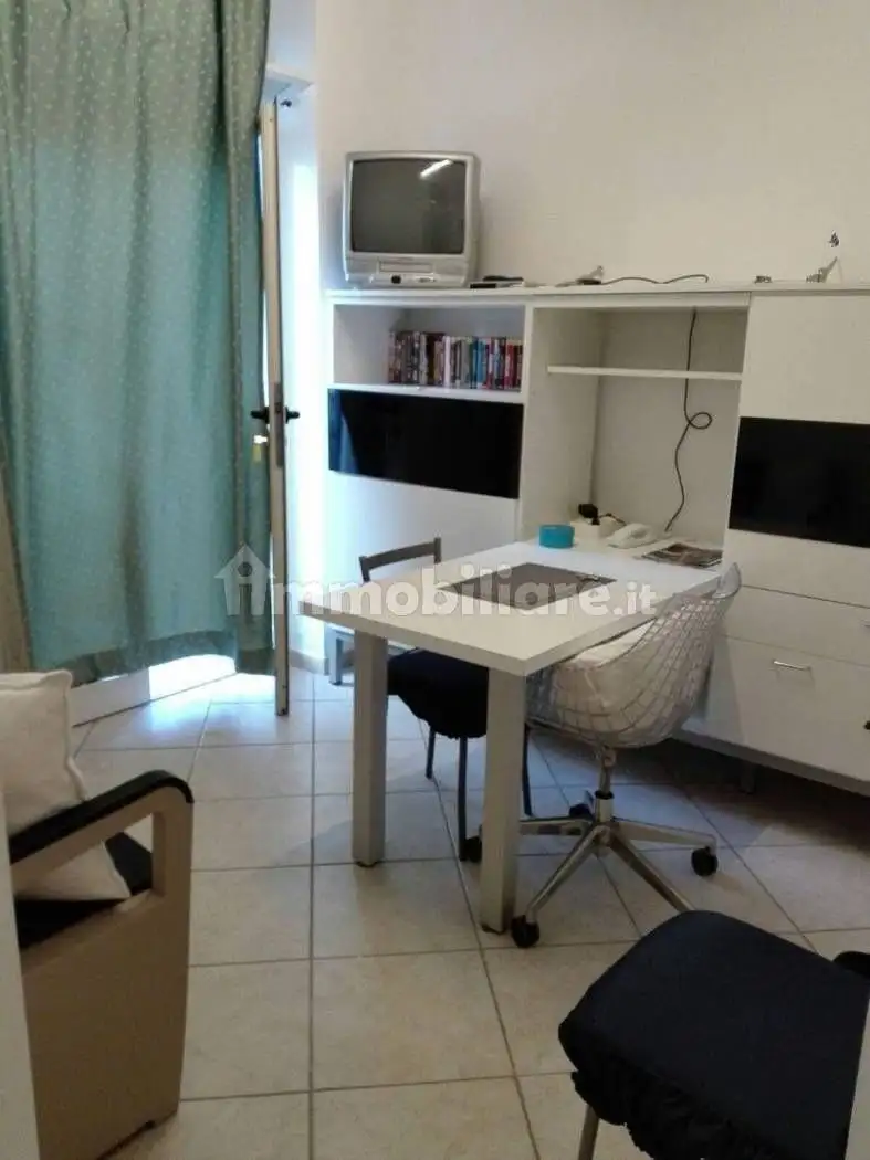 Bilocale via Monsignore F. Panzali 13, Centro, Bosa - foto 2