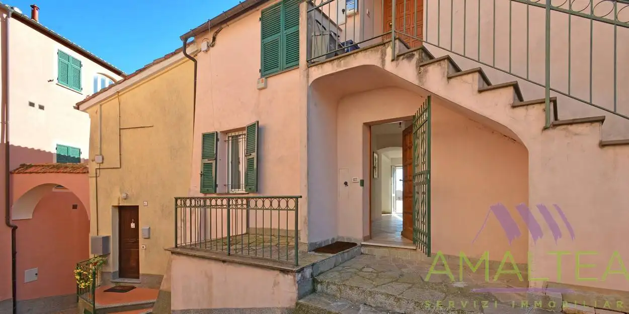 Appartamento in vendita a Orco Feglino