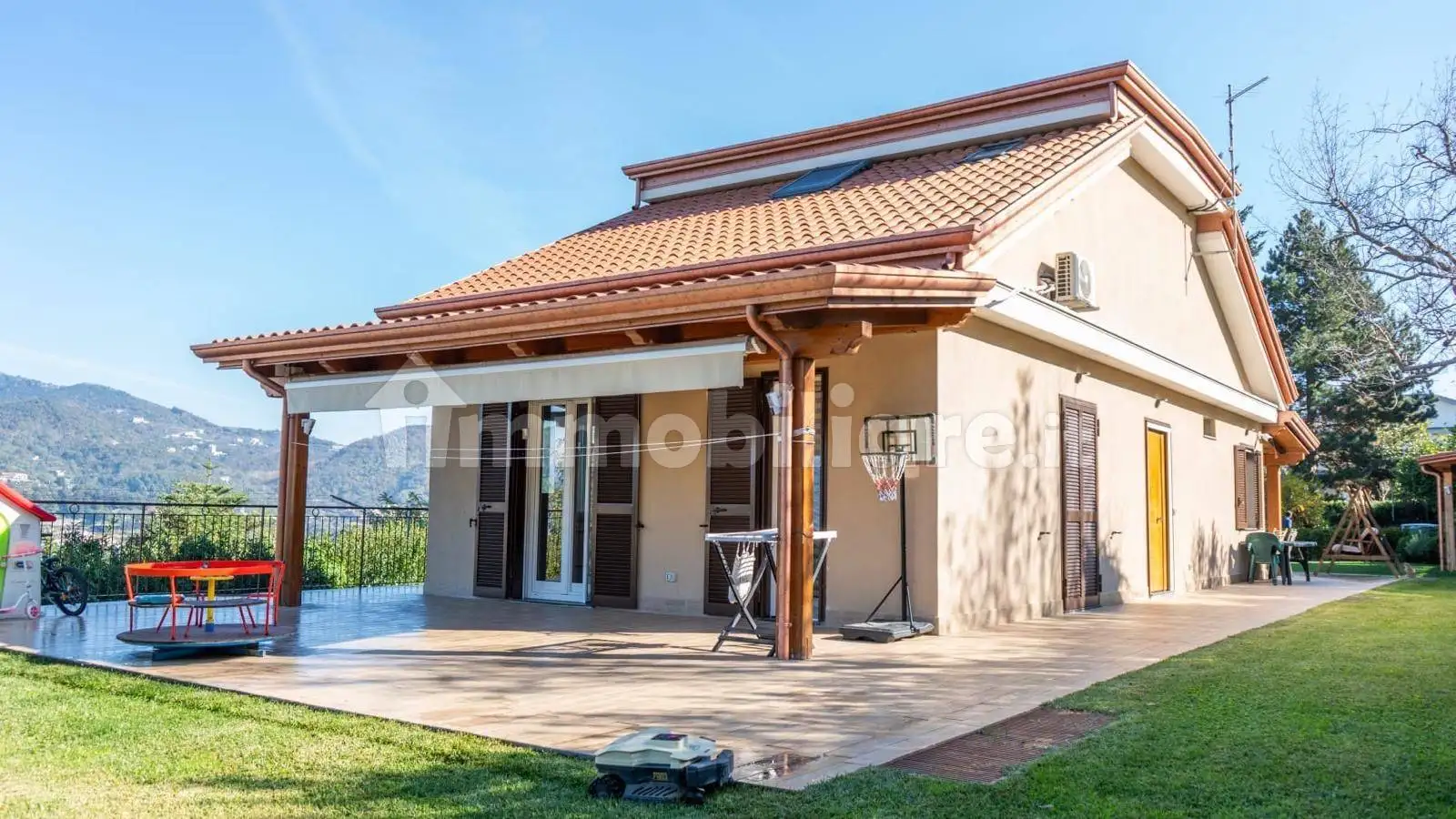 Villa in vendita a Cava de' Tirreni