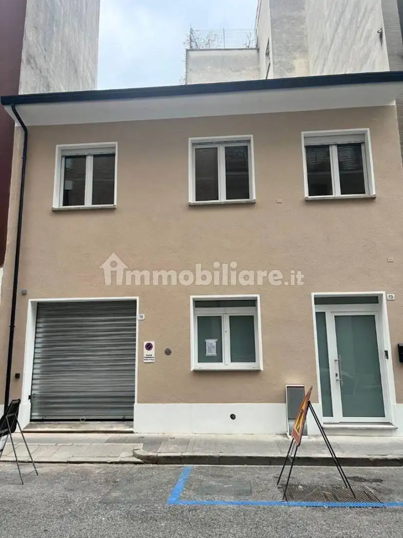 Casa indipendente in vendita a Udine