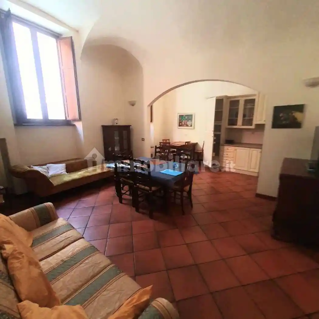 Appartamento in vendita a Piacenza