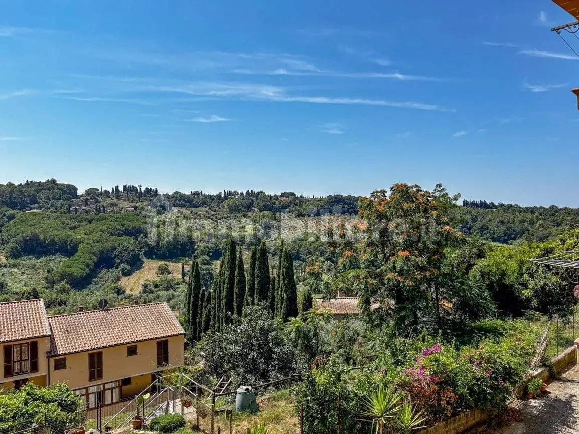 Appartamento in vendita a Montescudaio