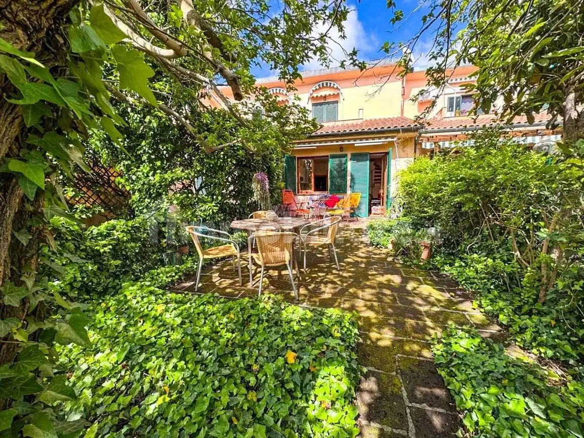 Appartamento in vendita a Guardistallo