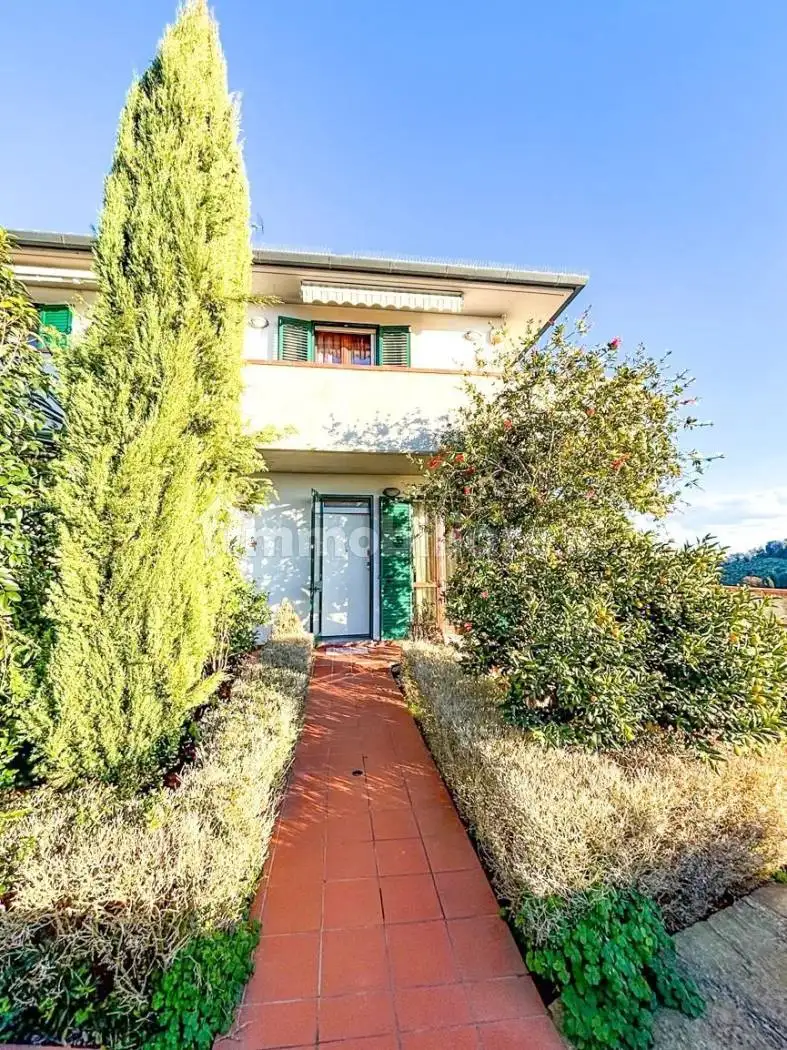 Casa indipendente in vendita a Guardistallo