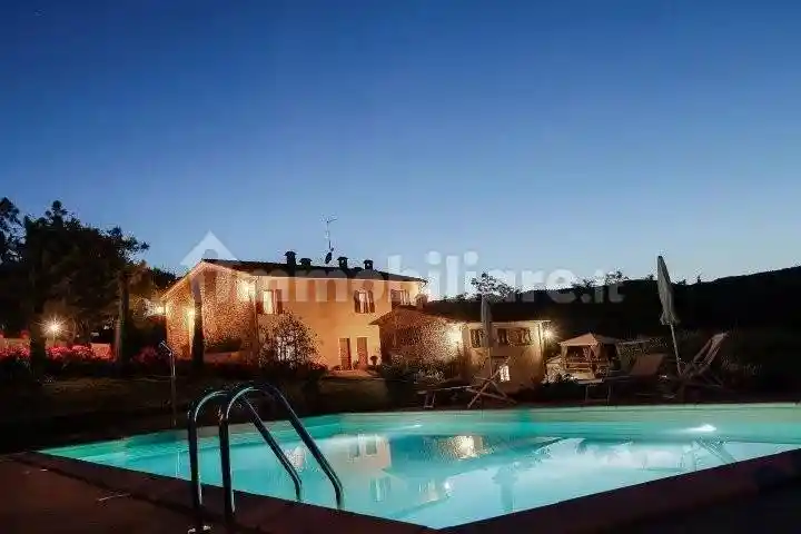 Rustico - Casale in vendita a Chianni