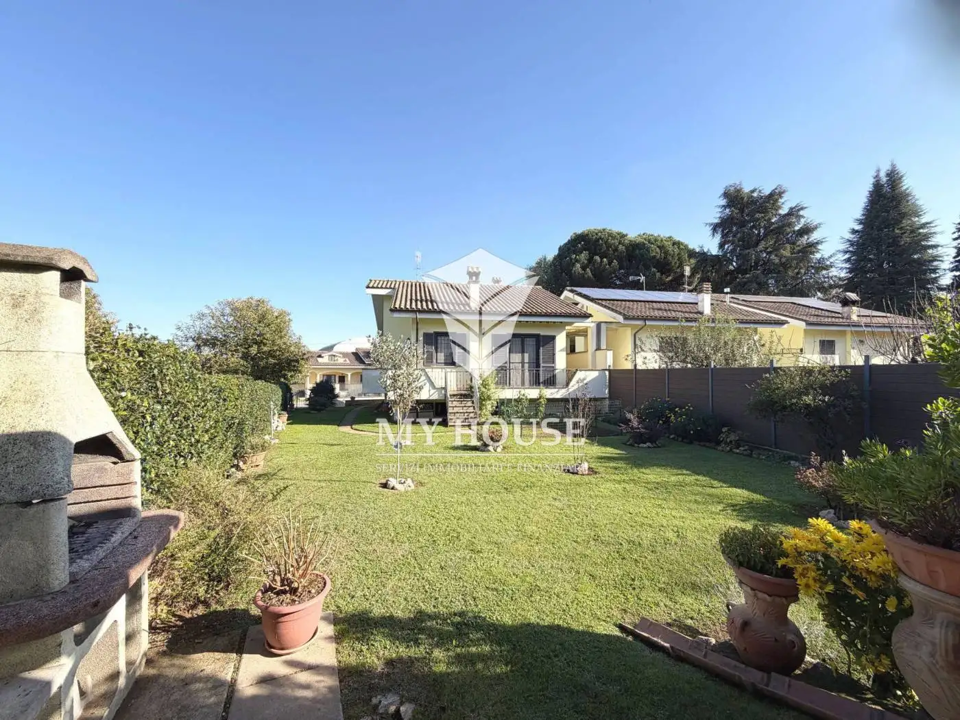 Villa in vendita a Labico