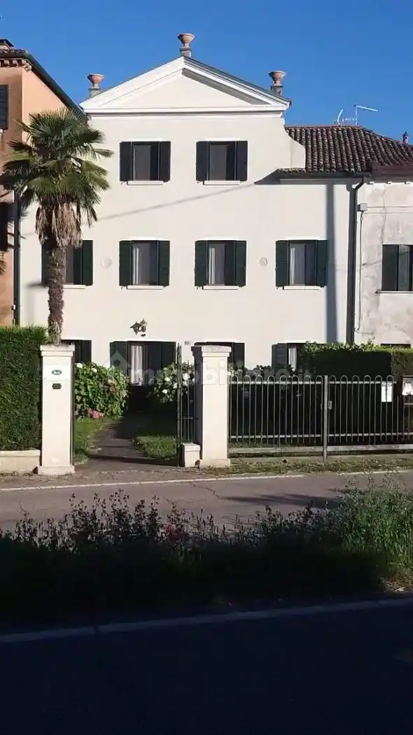 Villa in vendita a Mira