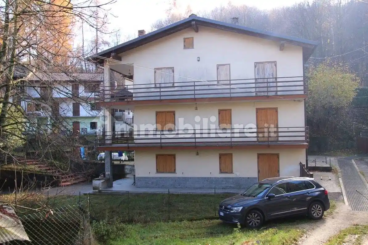 Villa in vendita a Giaveno