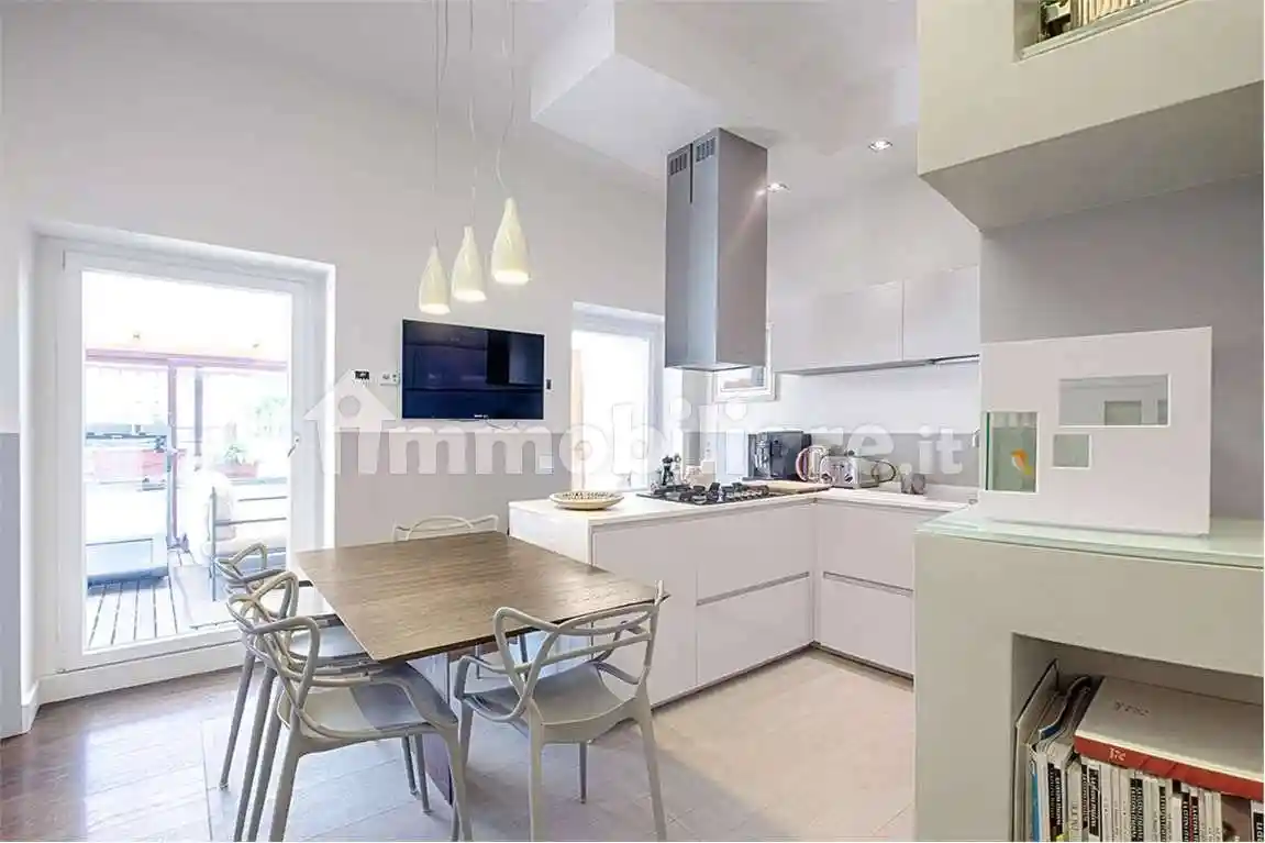 Appartamento in vendita a Piacenza