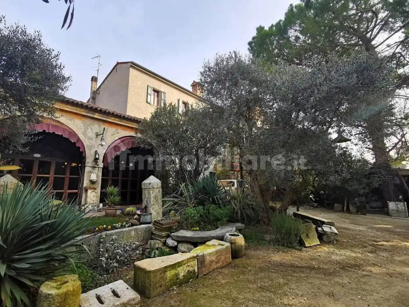Villa in vendita a Legnago