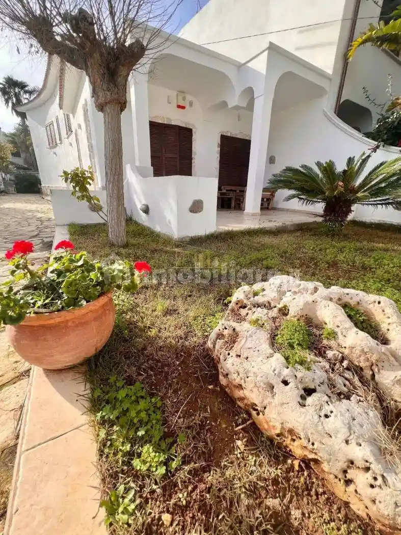 Villa in vendita a Carovigno