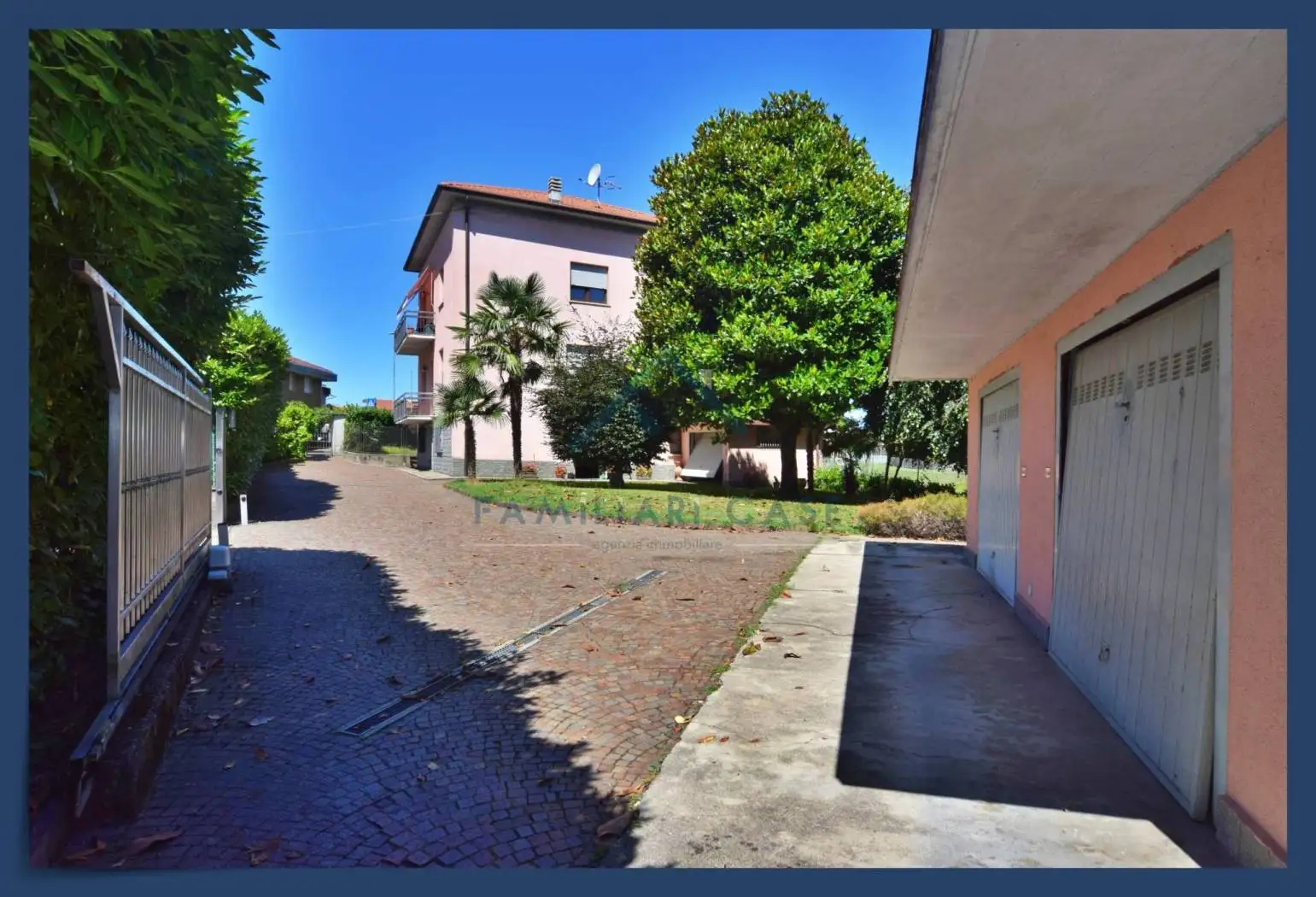 Appartamento in vendita a Daverio