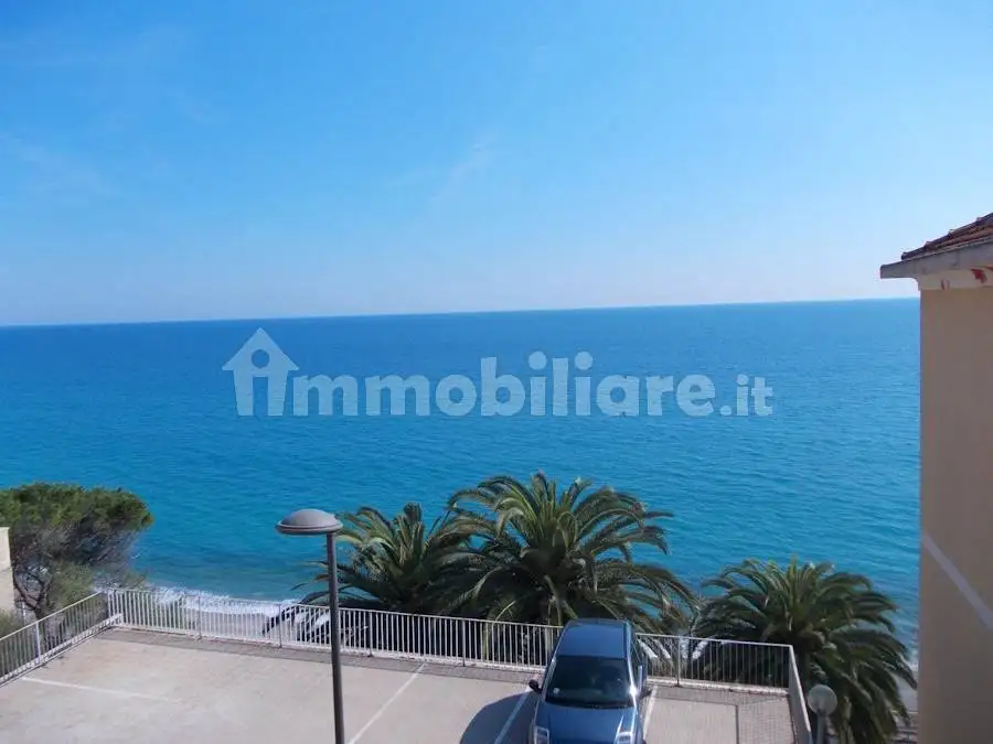 Appartamento in vendita a Borgio Verezzi