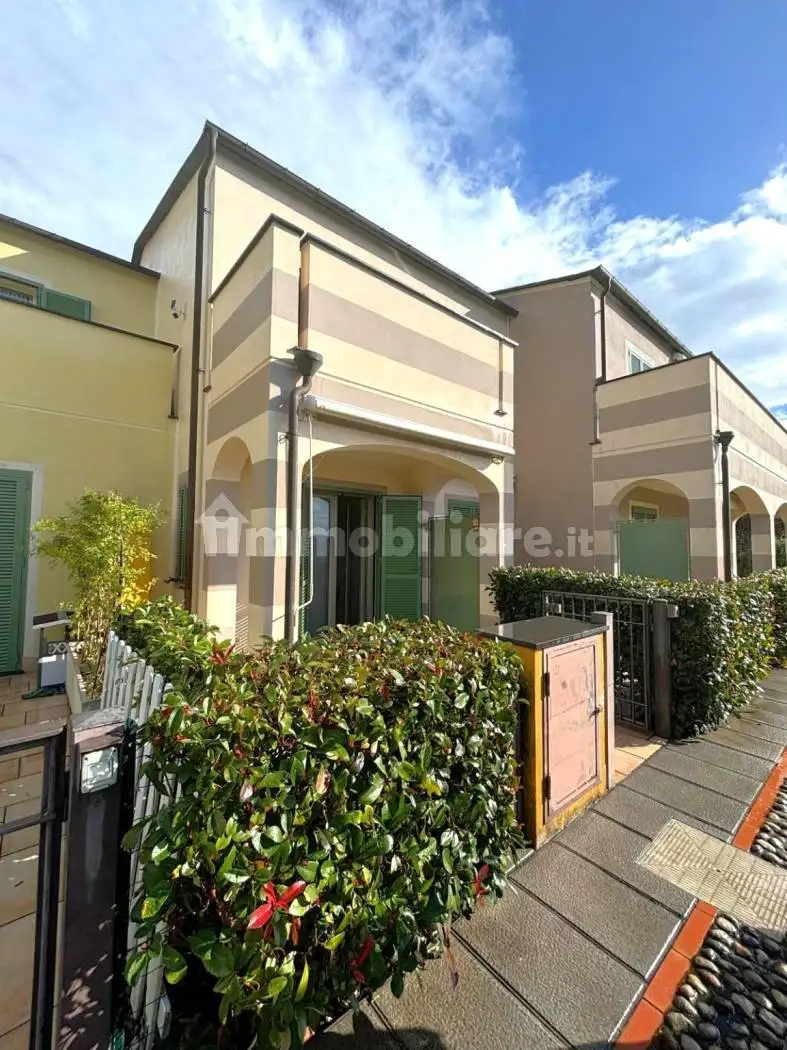 Appartamento in vendita a Civezza