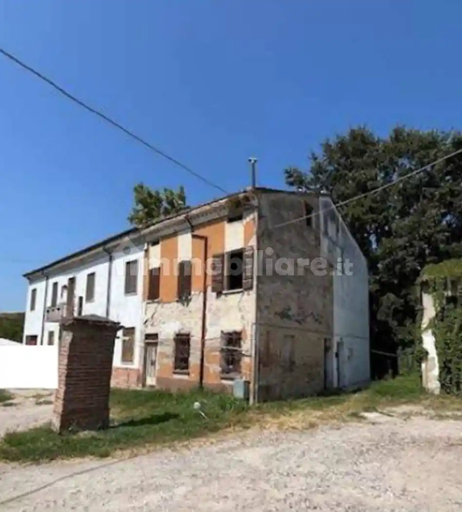 Villetta a schiera in vendita a San Benedetto Po