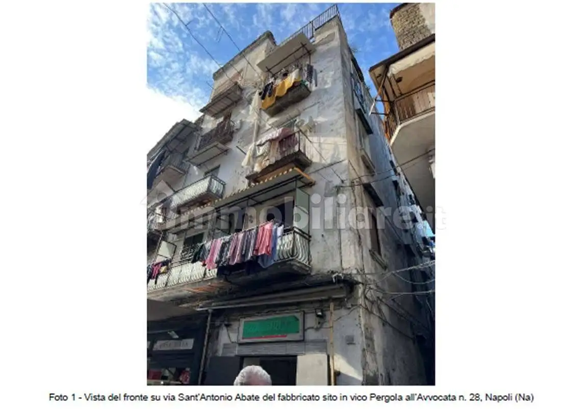 Appartamento in vendita a Napoli