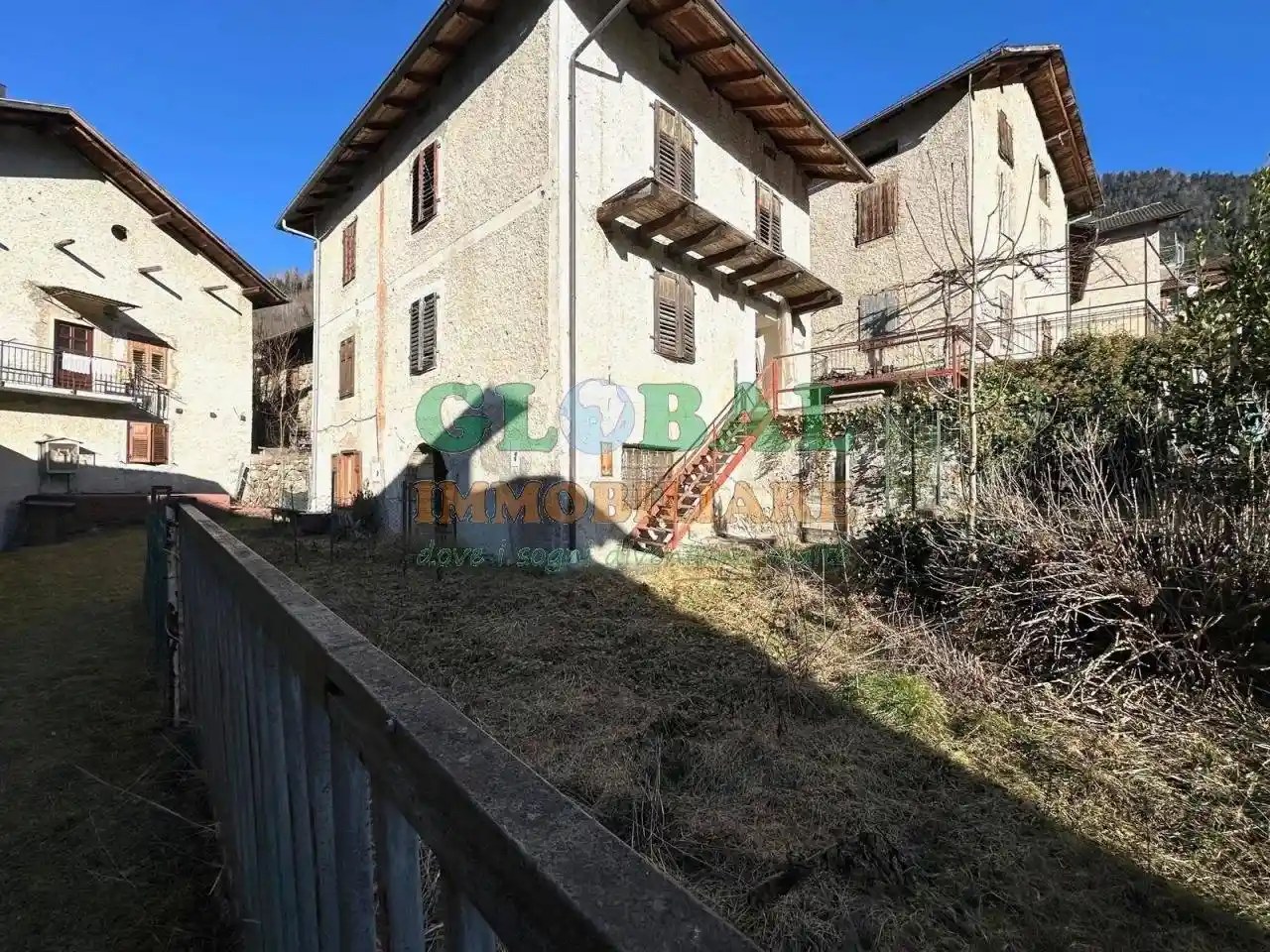 Casa indipendente in vendita a Samone