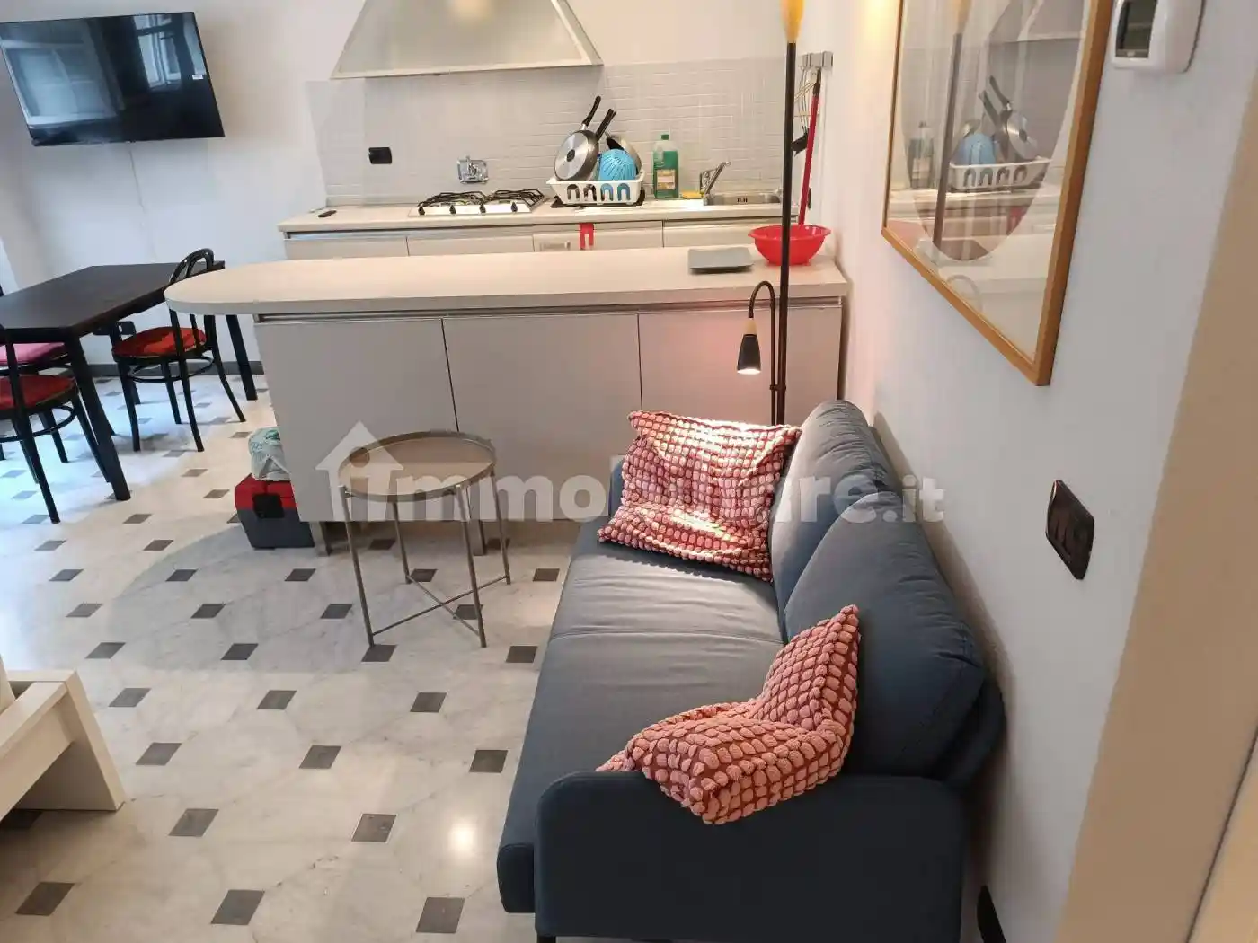 Monolocale piazza dei Giustiniani 6, Molo, Genova - foto 2