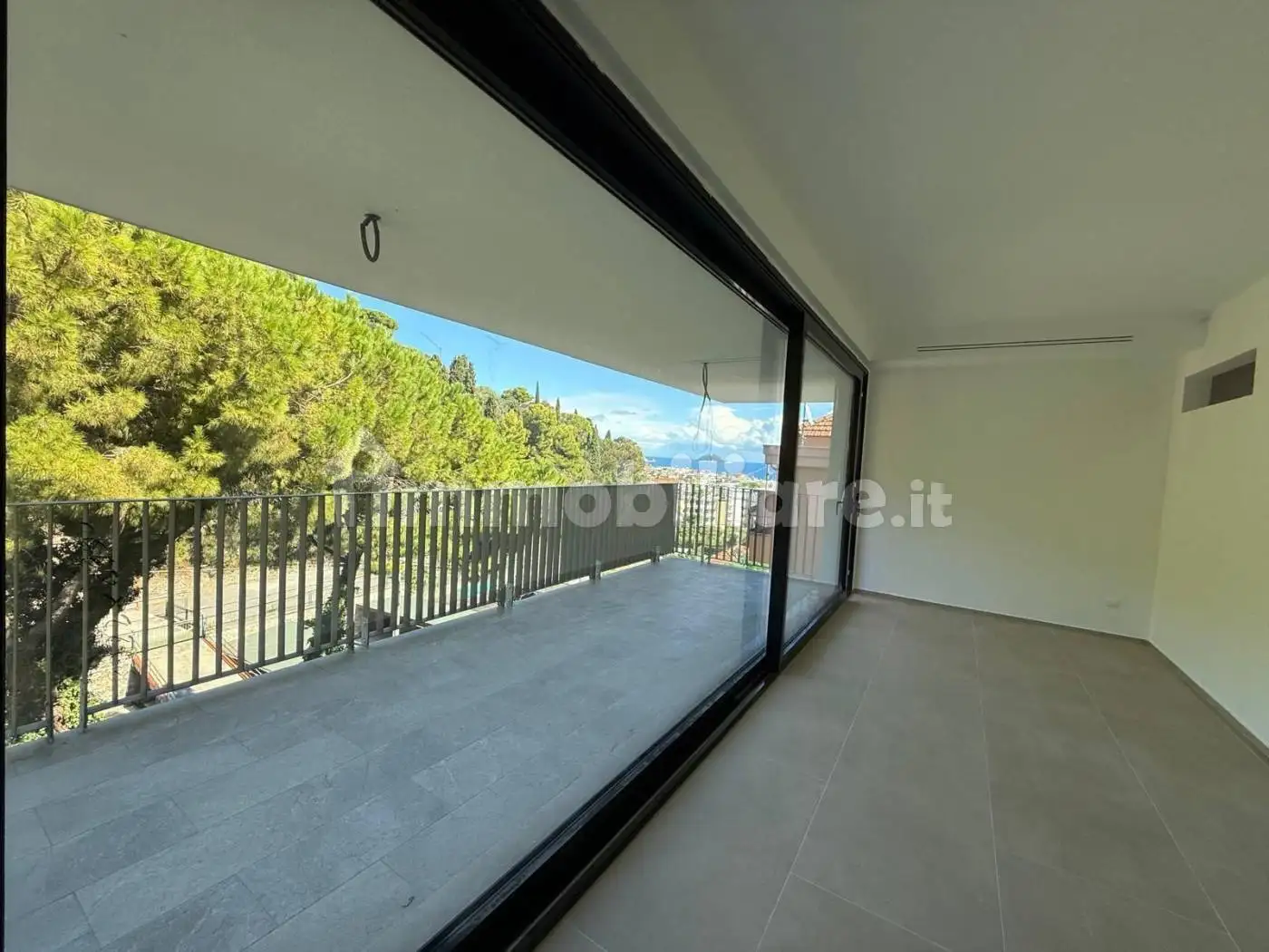 Appartamento in vendita a Alassio