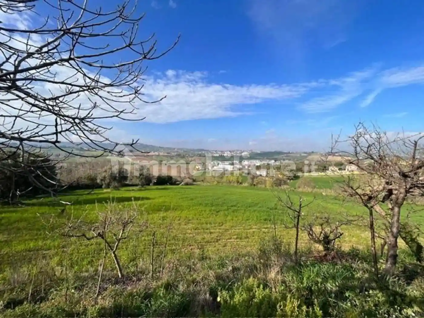 Rustico - Casale in vendita a Osimo