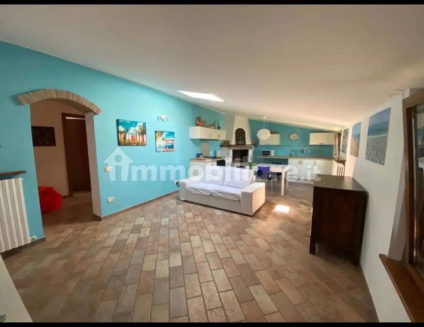 Appartamento in affitto a Ancona