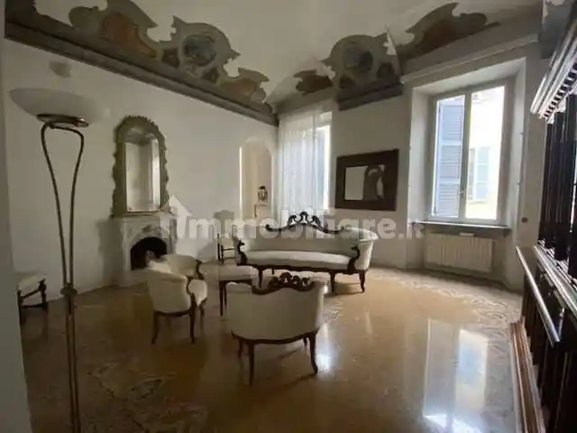 Appartamento in vendita a Piacenza