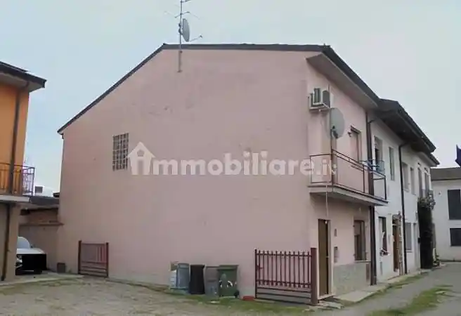 Appartamento all'asta via Grand'Italia , 103, San Rocco al Porto - foto 2