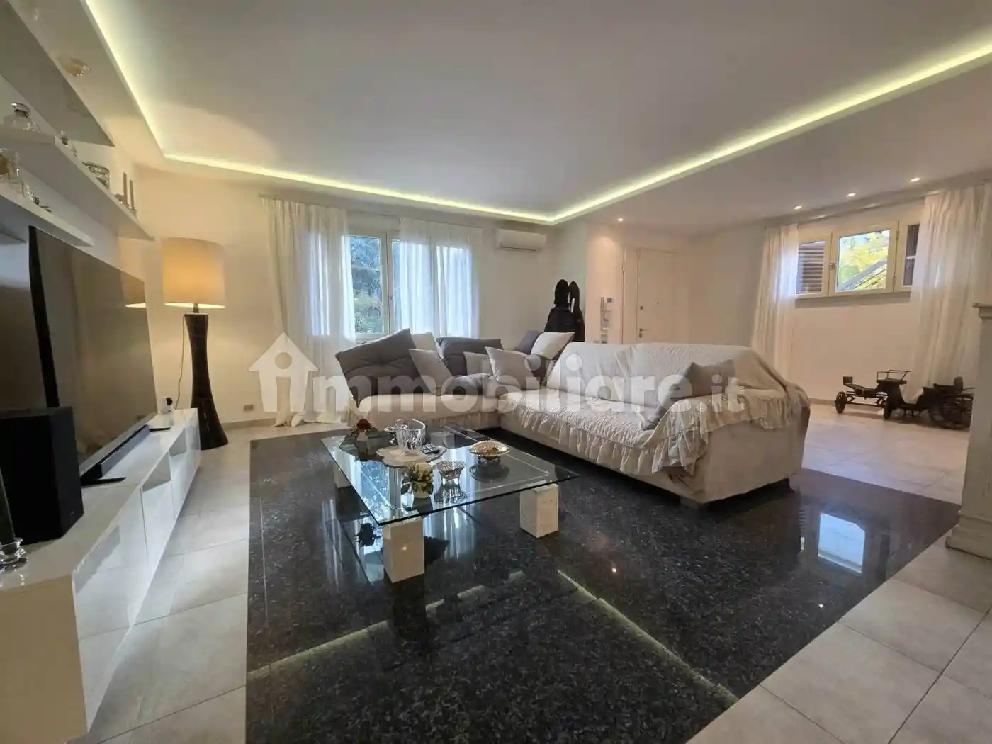 Villa in vendita a Campi Bisenzio