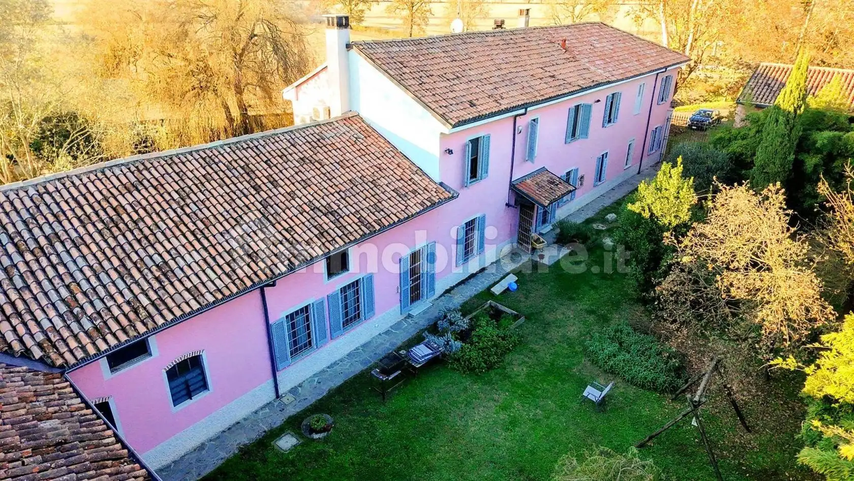 Villa in vendita a Zerbolò