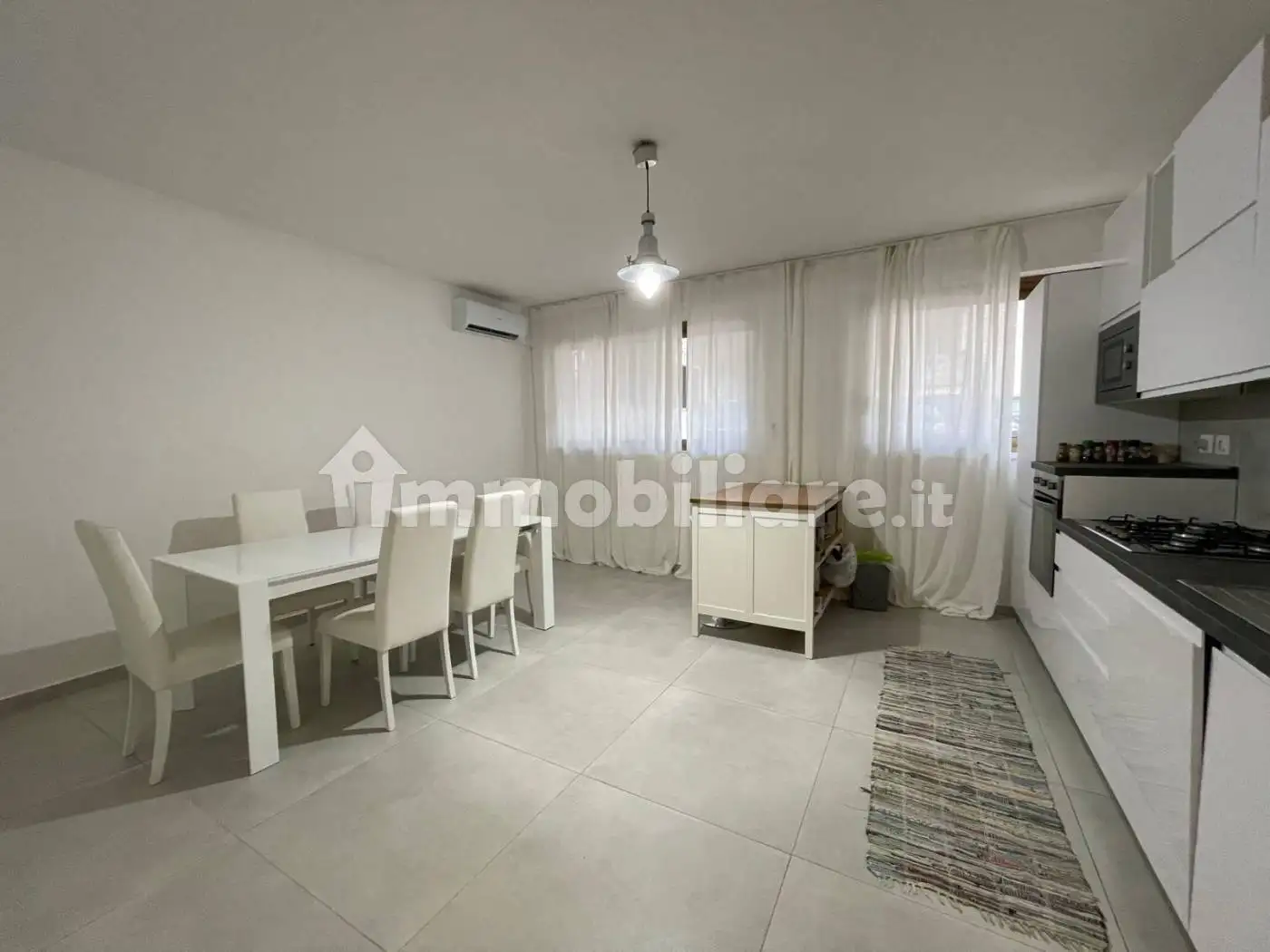 Trilocale via Antonello da Messina, Centro, Aci Castello - foto 2