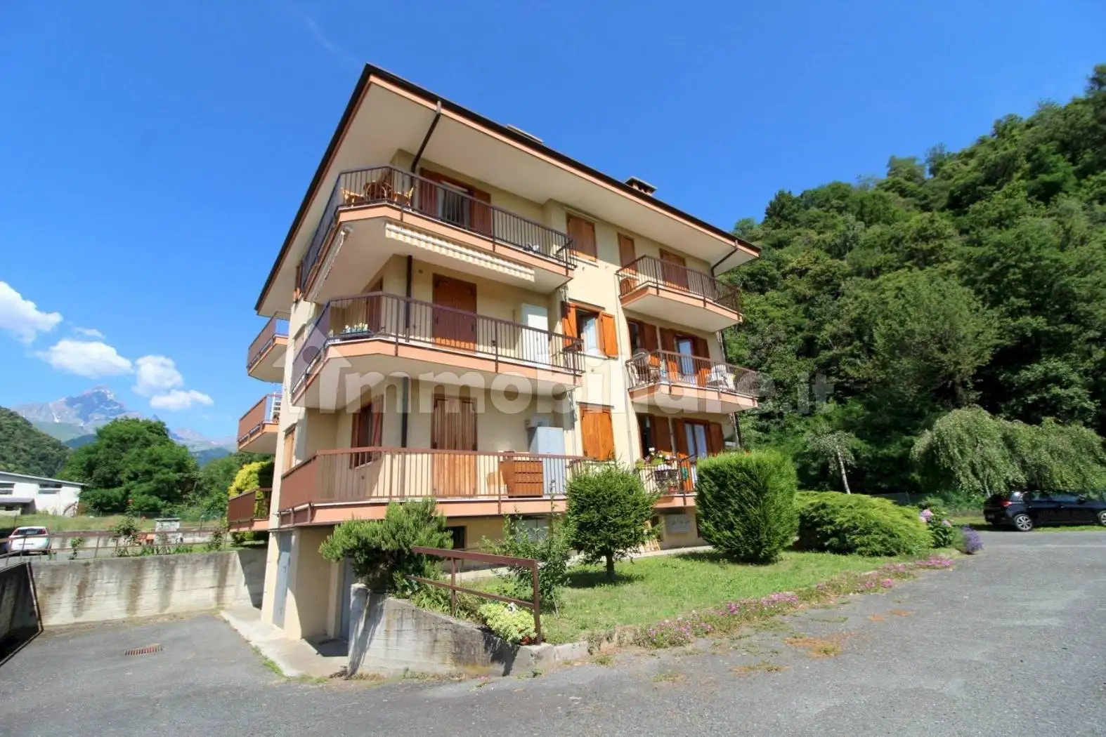 Appartamento in vendita a Paesana