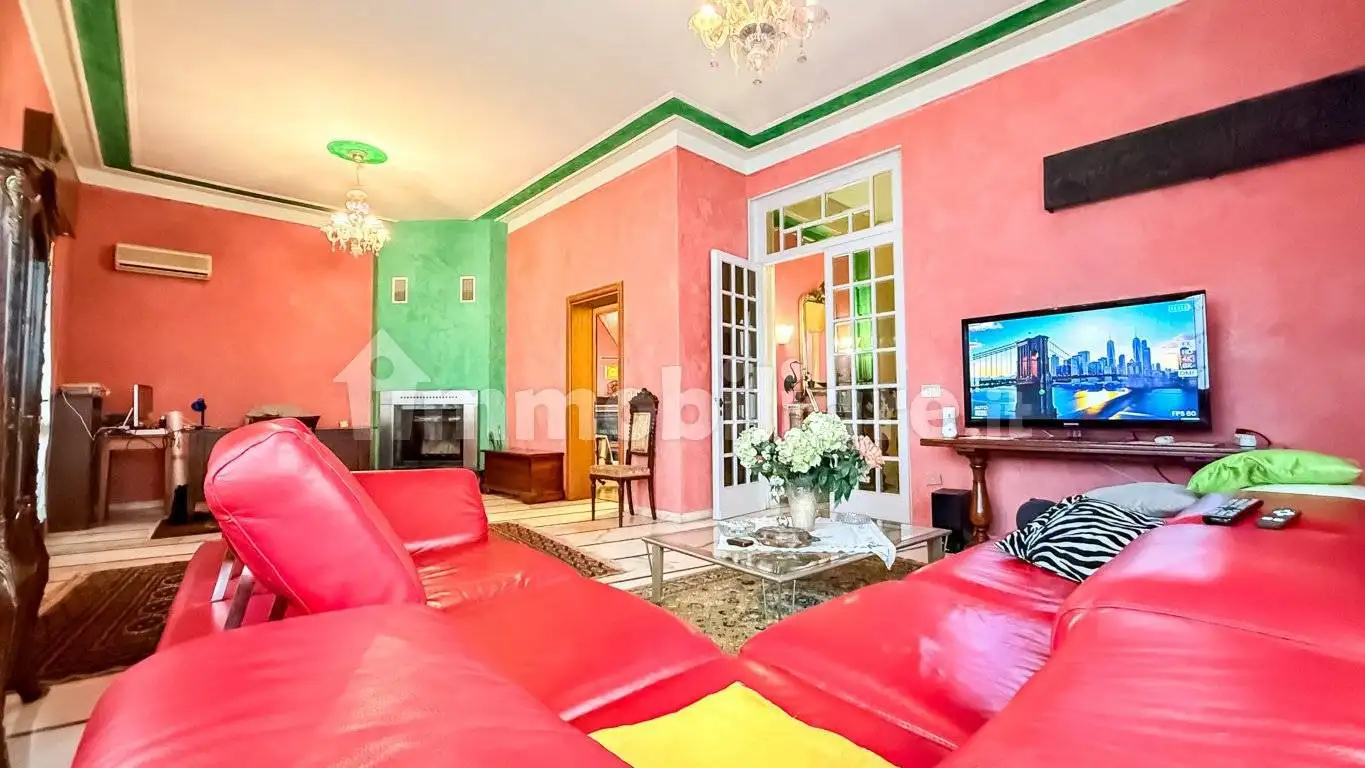 Villa in vendita a Sabbioneta