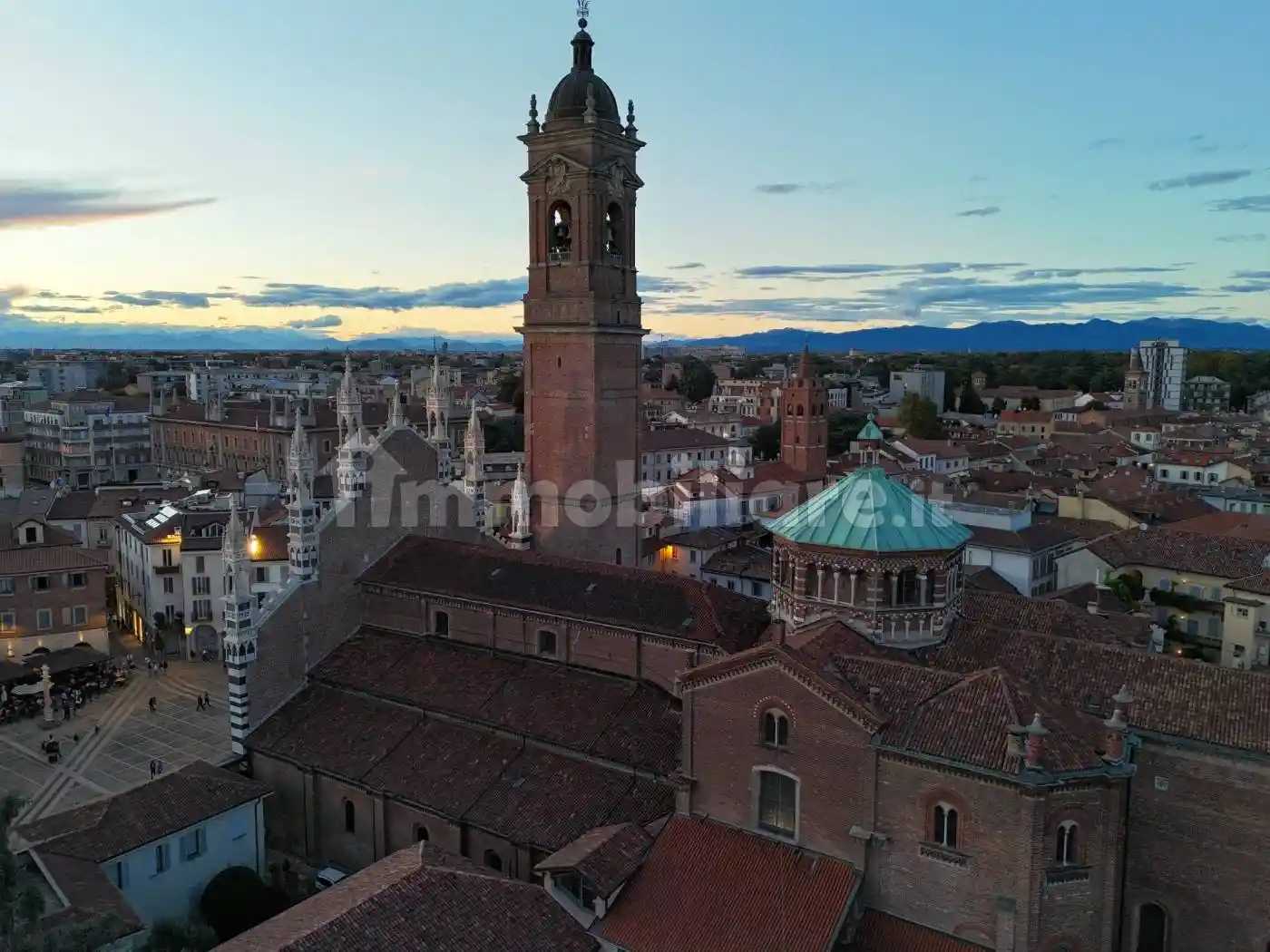 Palazzo - Edificio in Vendita - foto 3
