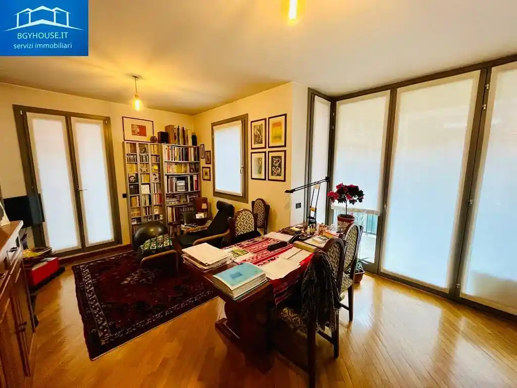 Appartamento in vendita a Bergamo