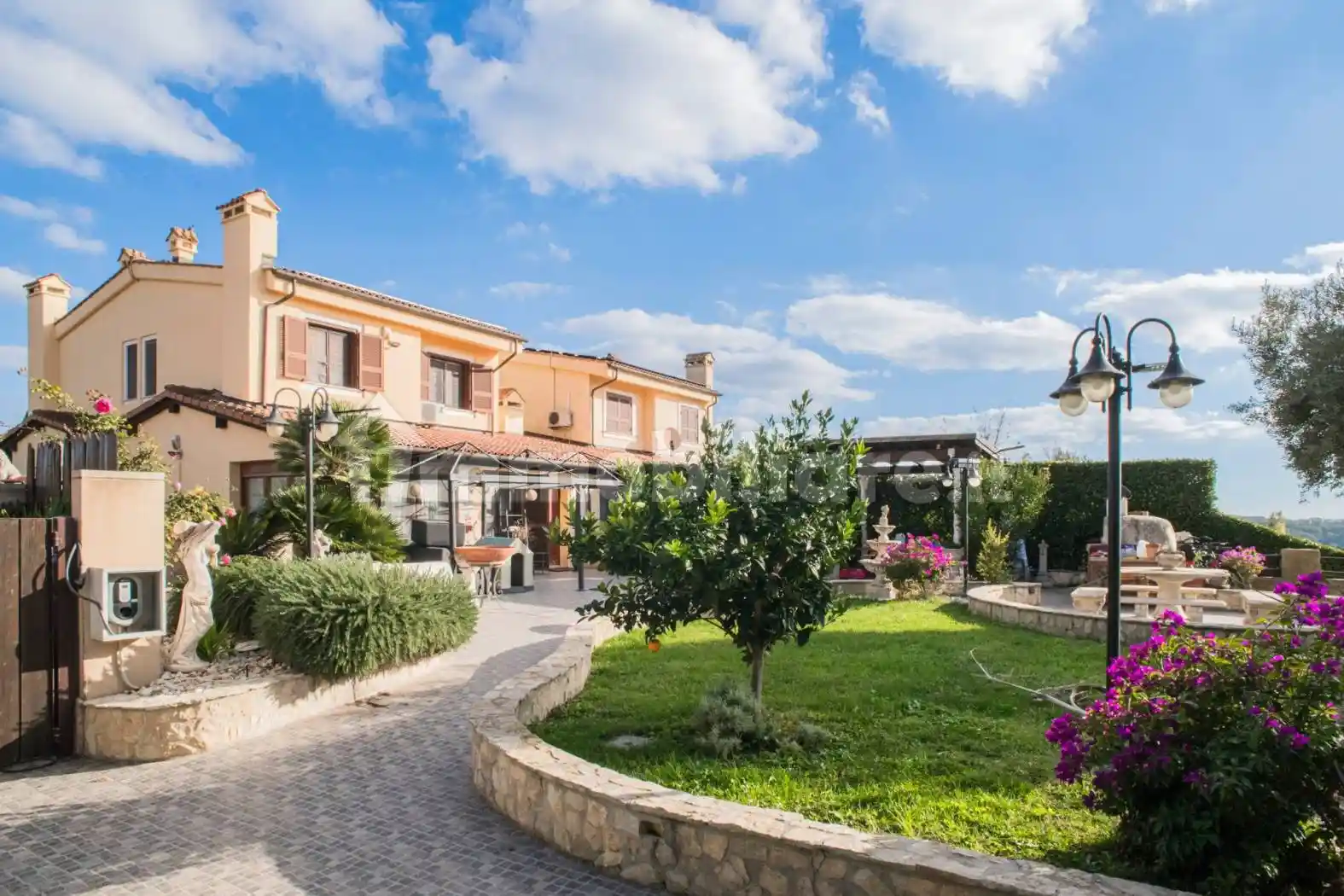 Villa in vendita a Fiumicino