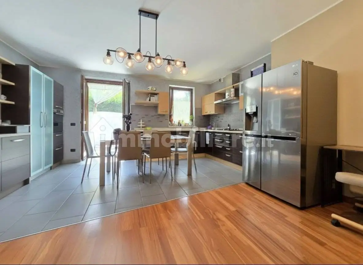 Appartamento via Madonnina 17, Centro, Diano d'Alba - foto 2