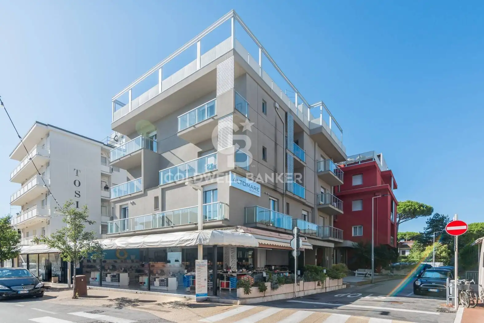 Palazzo - Edificio in vendita a Riccione