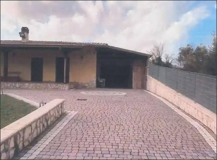 Villa in vendita a Sonnino