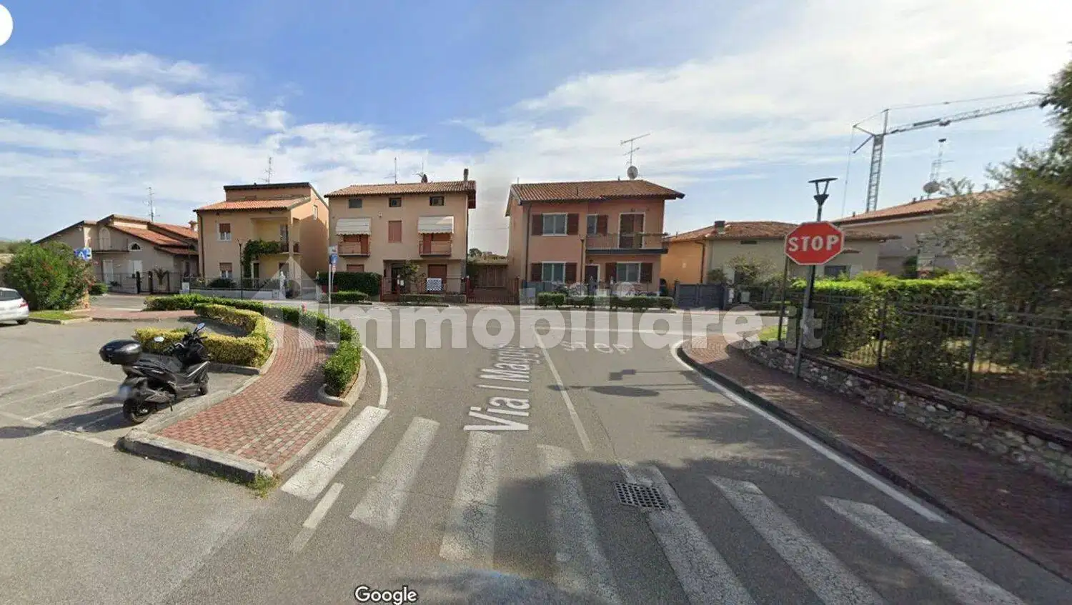 Villa in vendita a Manerba del Garda