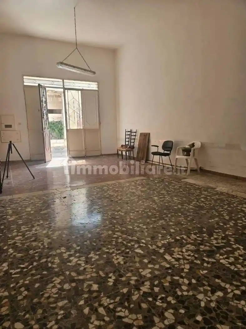 Palazzo - Edificio in Vendita - foto 3