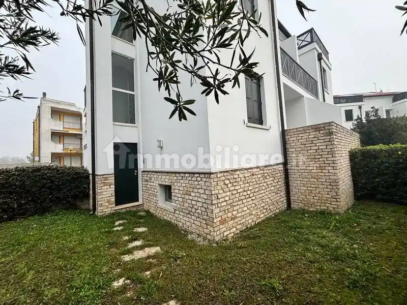 Villa bifamiliare via delle Nazioni Unite, Isola Verde, Ca' Lino, Chioggia - foto 2