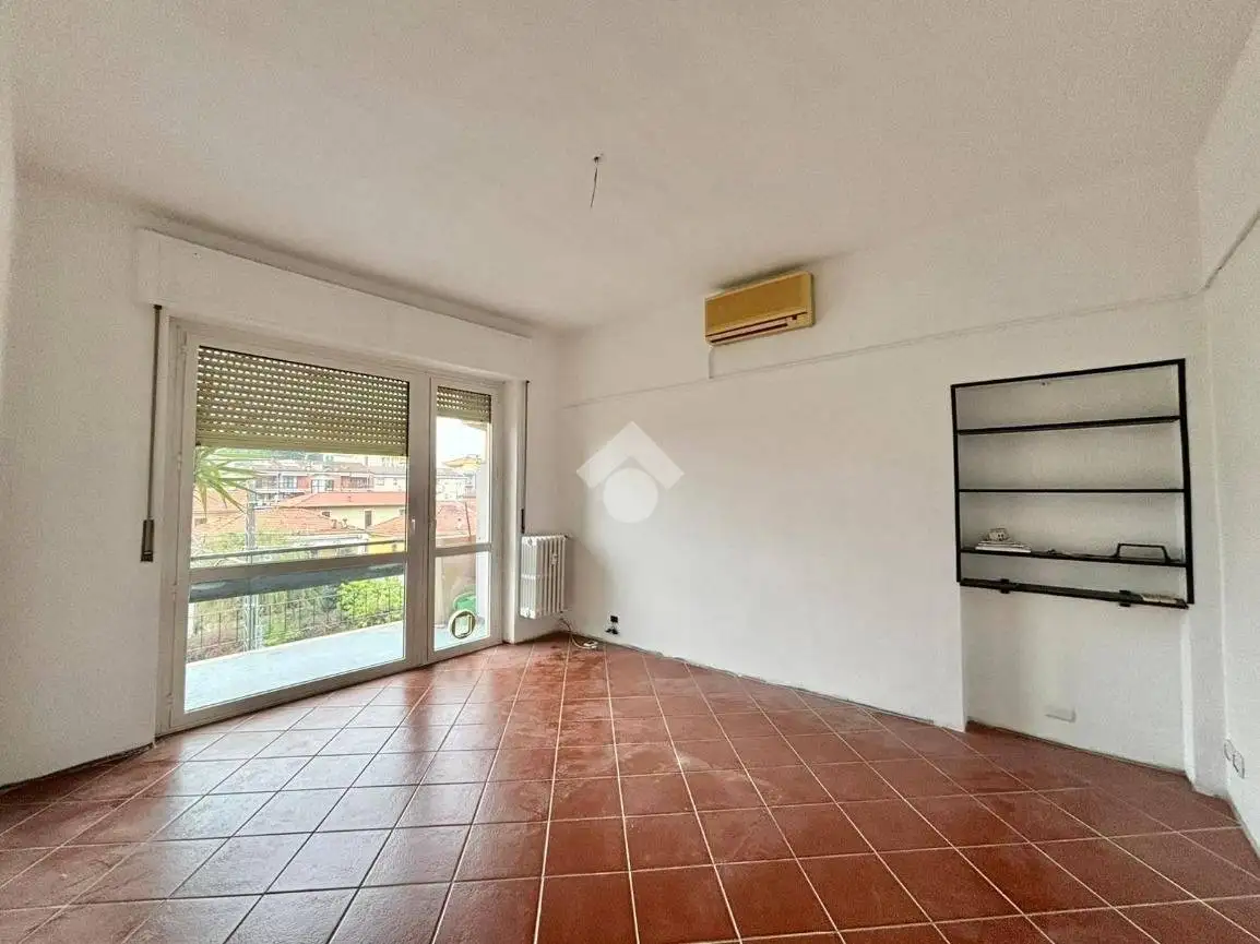 Appartamento in vendita a Novara