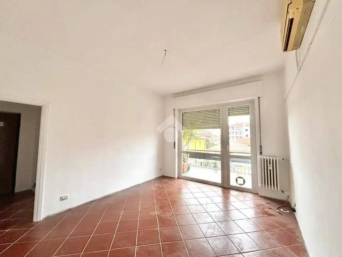 Bilocale Str. Privata Re 4, Sant'Antonio, Novara - foto 2