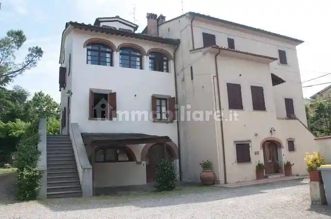 Rustico - Casale in vendita a Arezzo