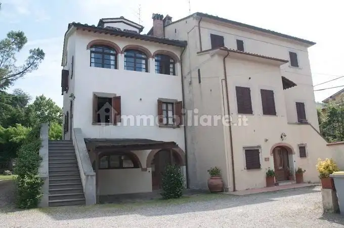 Rustico - Casale in vendita a Arezzo