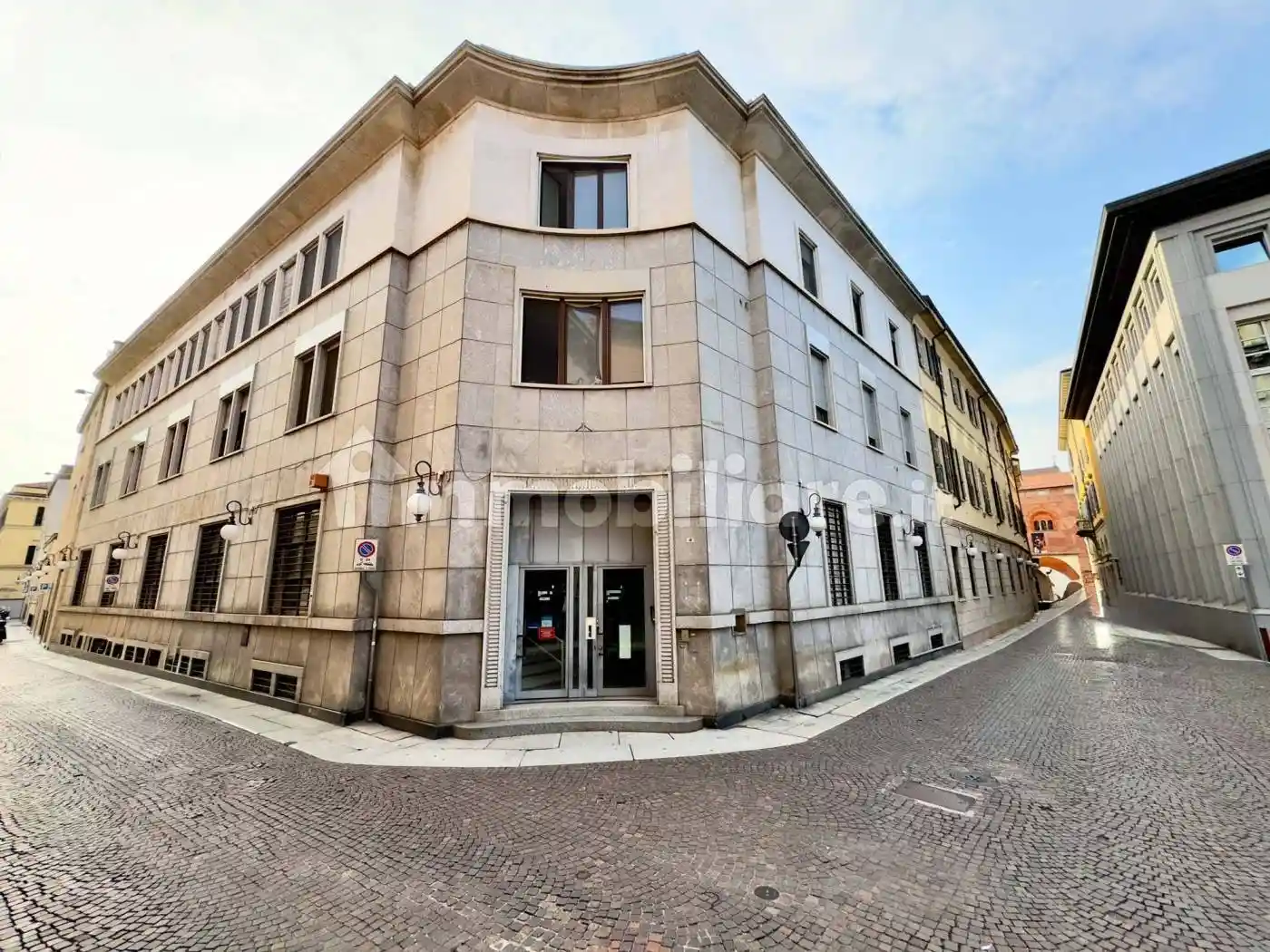 Bilocale via Benedetto Cairoli 5, Centro Storico, Novara - foto 2