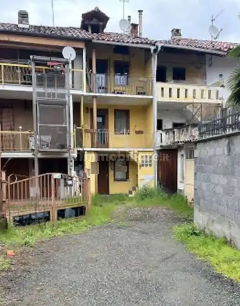 Casa indipendente in asta a Castellamonte