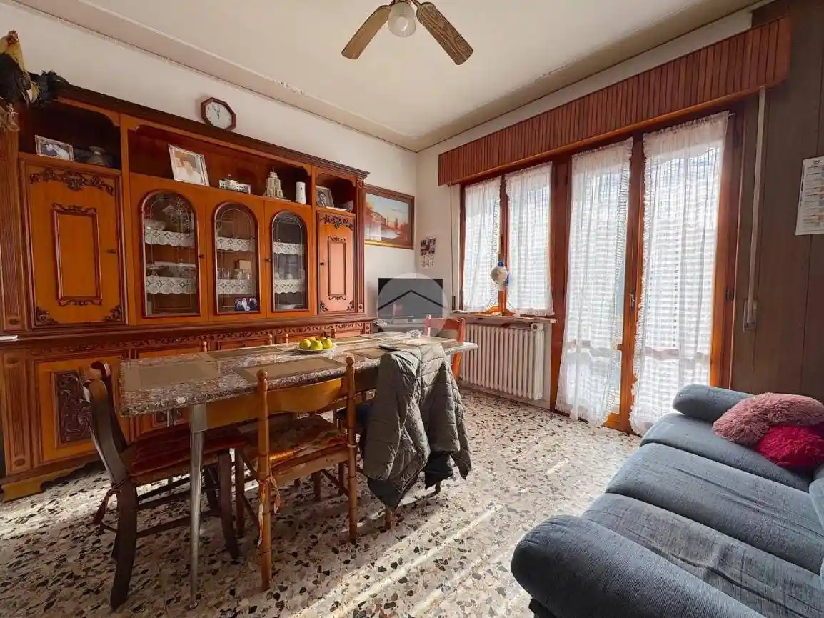 Terratetto unifamiliare via Giuseppe Mazzini 35, Beccacivetta Azzano, Castel d'Azzano - foto 4