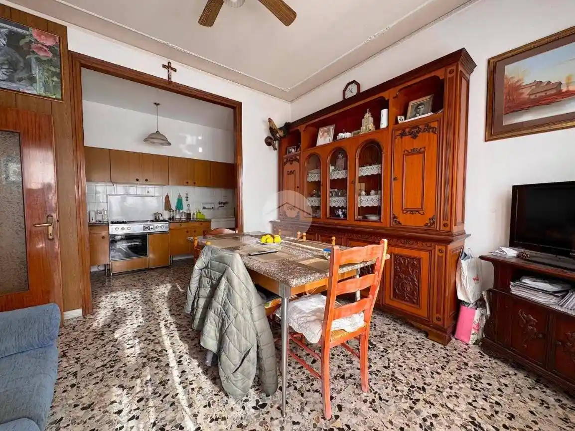 Terratetto unifamiliare via Giuseppe Mazzini 35, Beccacivetta Azzano, Castel d'Azzano - foto 5